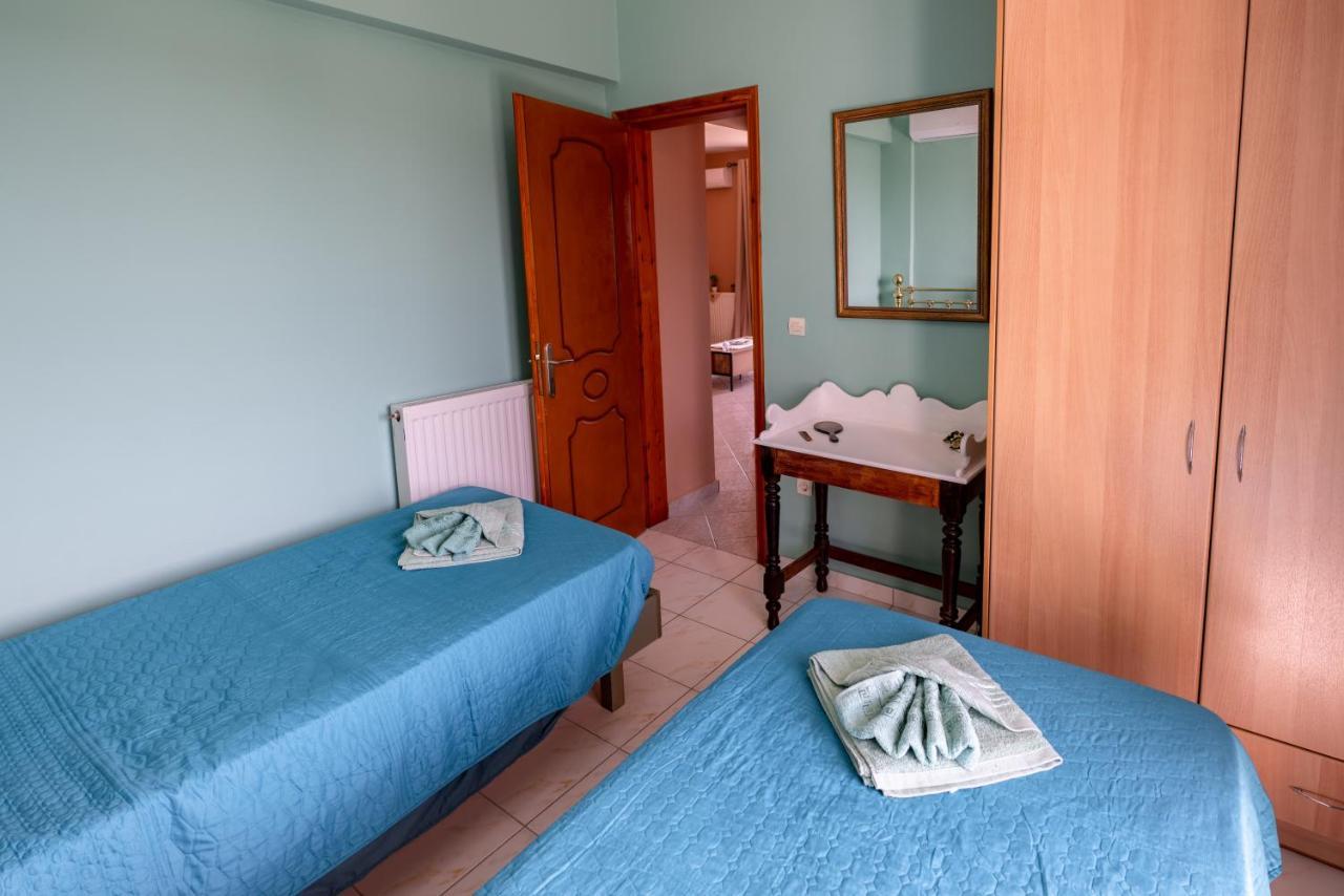 Apaggio Di Argostoli Apartments - Private Parking & Sea View Bagian luar foto