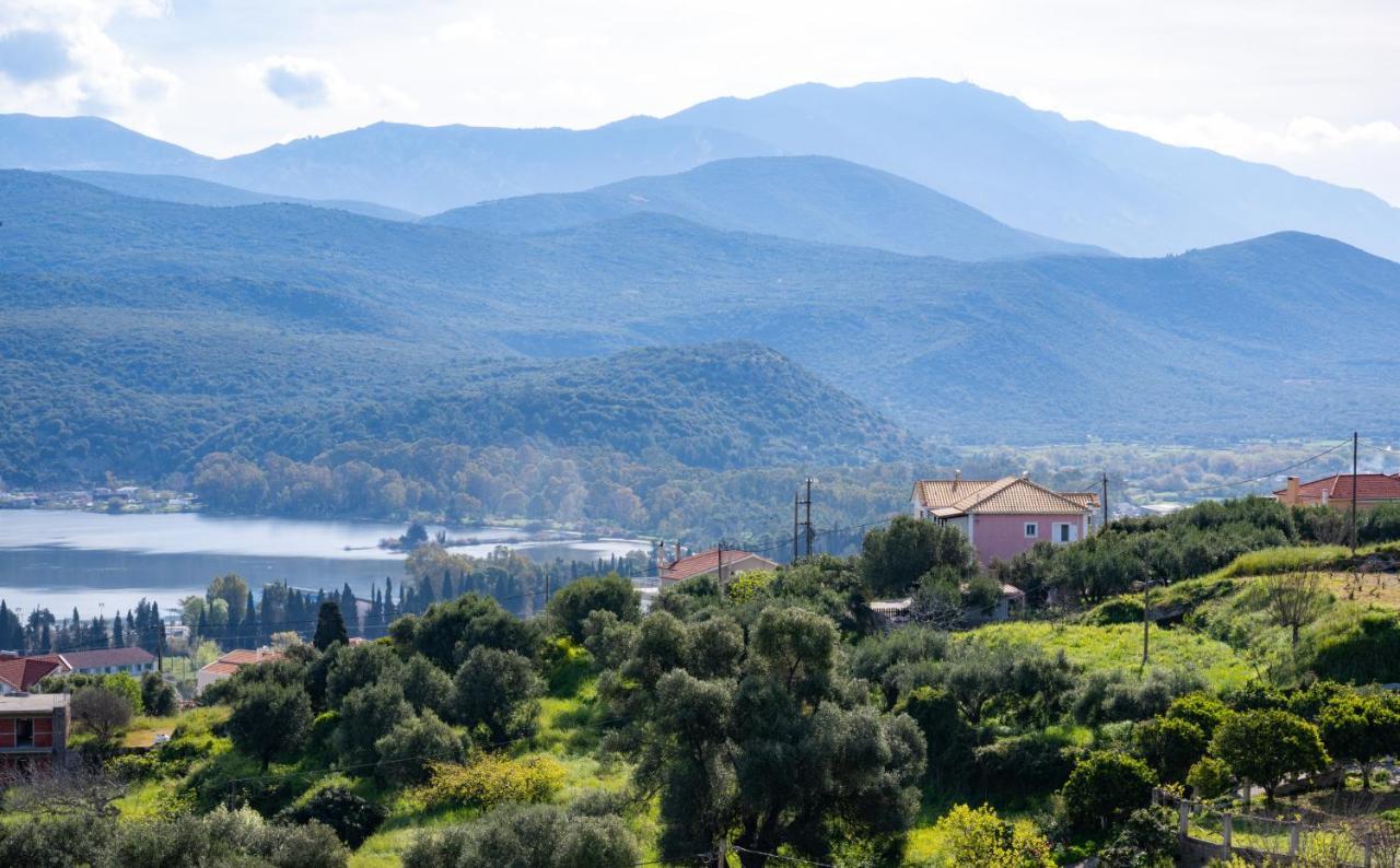 Apaggio Di Argostoli Apartments - Private Parking & Sea View Bagian luar foto