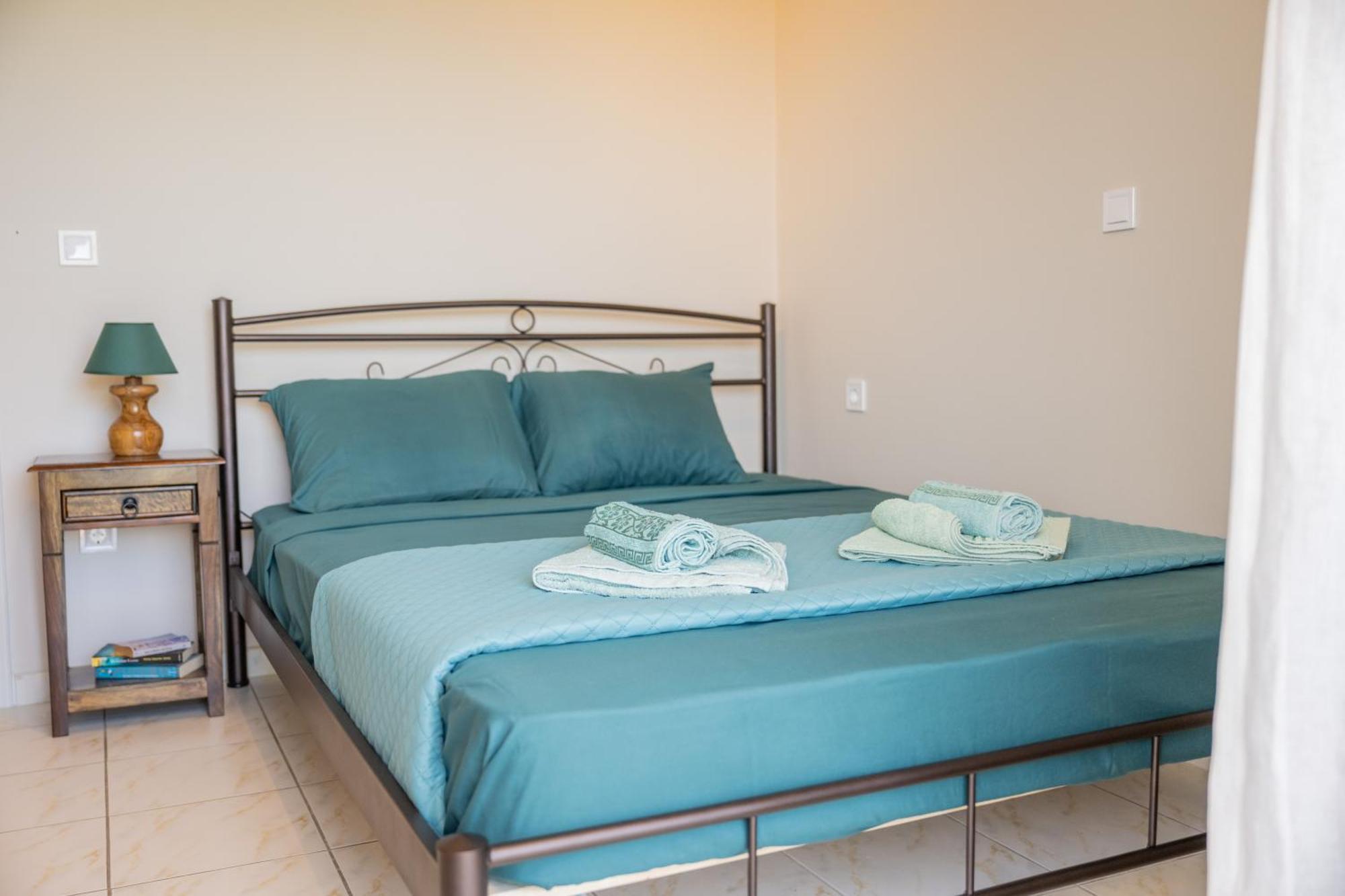 Apaggio Di Argostoli Apartments - Private Parking & Sea View Bagian luar foto