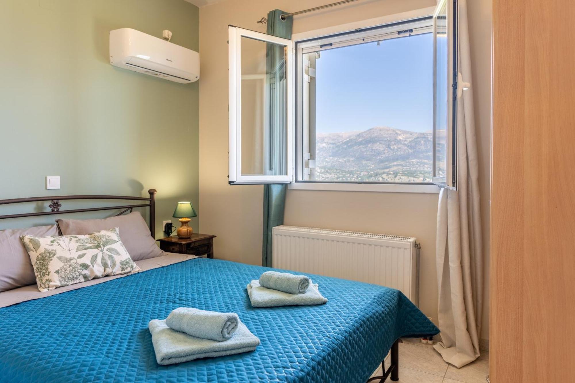 Apaggio Di Argostoli Apartments - Private Parking & Sea View Bagian luar foto